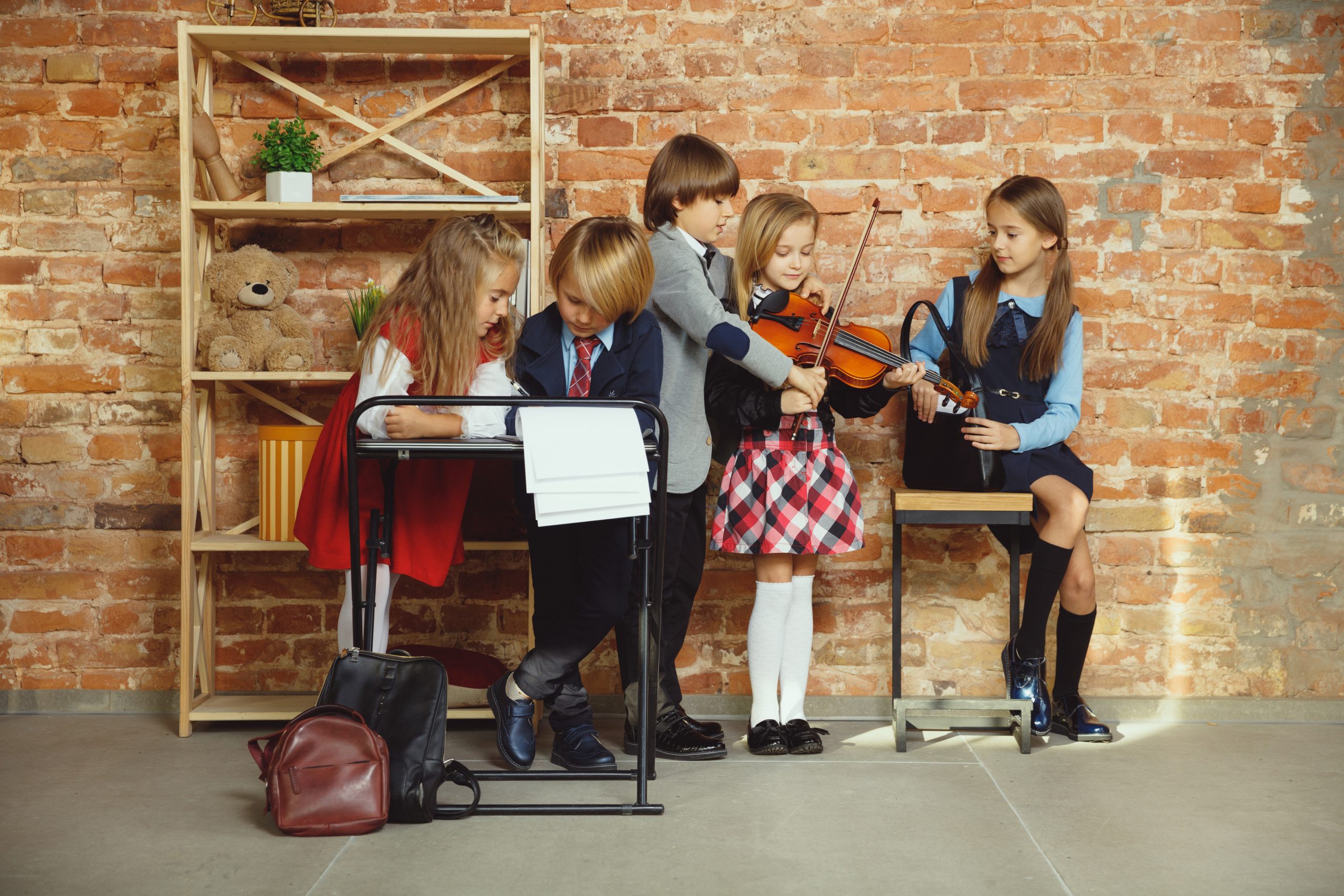 5 Motivi per Iniziare a Studiare uno Strumento Musicale Questo Autunno